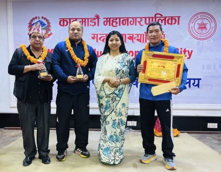 ऐतिहासिक पदक विजेता चन्द्र सम्मानित