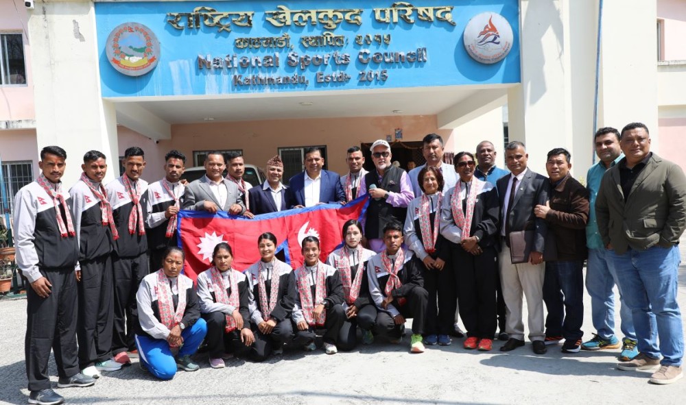 एथलेटिक्स टोली भारत जाने