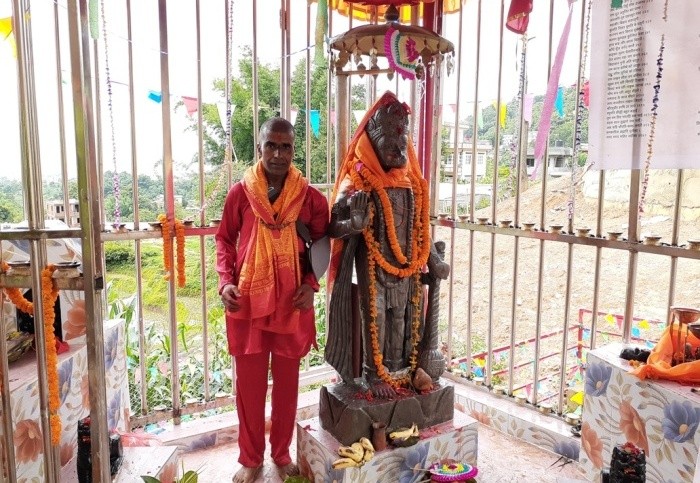 धावक कार्कीद्वारा १९ लाख लागतमा मन्दिर निर्माण