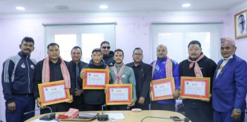 बक्सर चन्द्र सम्मानित